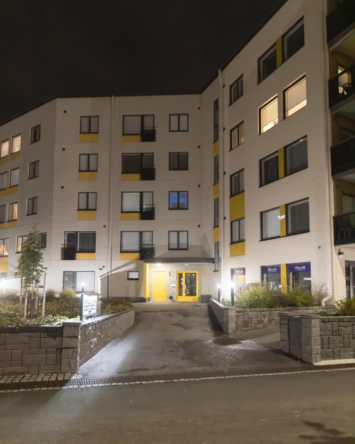 Apartment Malla 罗瓦涅米 外观 照片